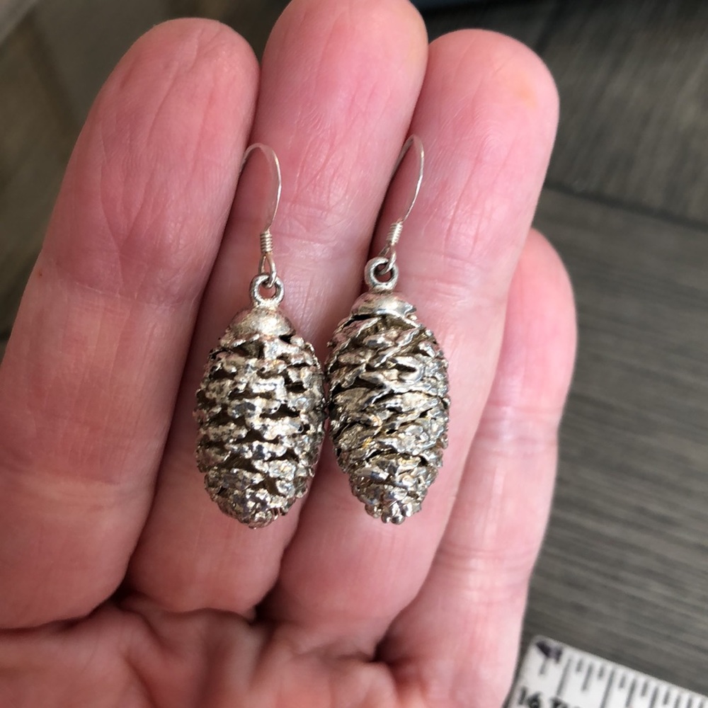 Vintage Silver Plated Tiny Pinecone Earrings - image 8